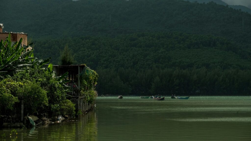 How Burkina Faso Snapchat Bloggers Can Collaborate with Senegal Advertisers in 2025