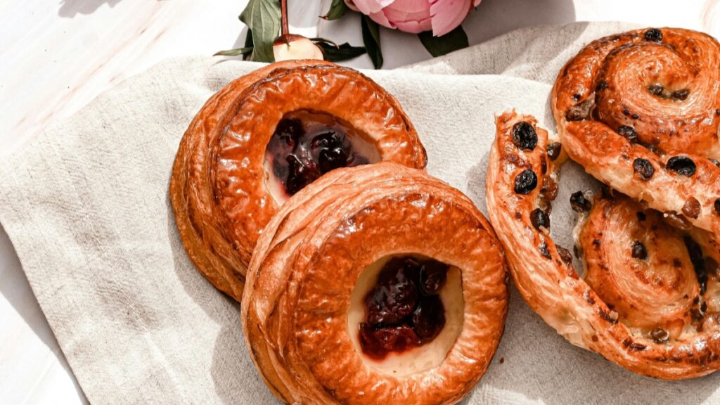 How Burkina Faso Reddit Bloggers Can Collaborate with UAE Advertisers in 2025