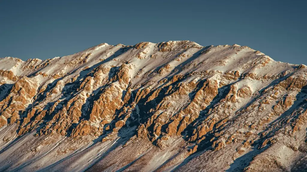 "Guide pratique pour créateurs du Burkina Faso — comment contacter marques tunisiennes sur TikTok et lancer un giveaway de clés de jeu."
