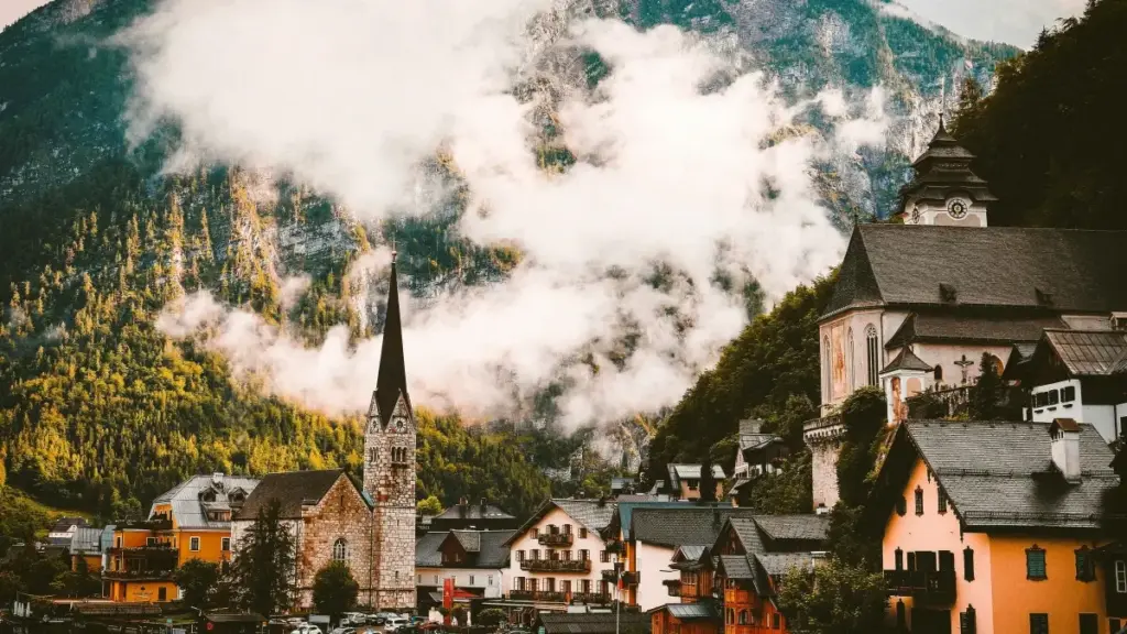 N ye yamb la — kɛnɛ n ka dɔɔla ka Venezia brand-bila la Moj so do UGC faaro. Fɔr n yamb, n y-laɣ neere, strategies ni kiɣ-ziiga.