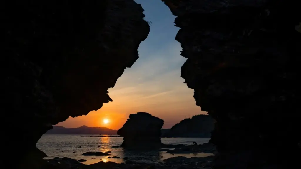 "Kîda bî laafi: wa yâla US WhatsApp créators bé paaw nâa yé online-boutique ya? Sira ka bon, tactiques pratik, naamba fo n ô Facebook/TikTok, ni MaTitie VPN tip."