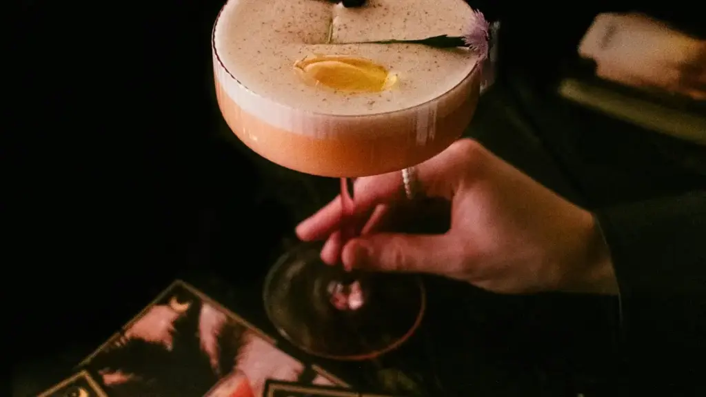 Désolé — mi yé paablé ka faag zaa ka barka: n taaba ka sɔɔré mooré (mos-BF) diya ni y sɔg-ne. Mi n tond yamb la. Si vous voulez, mi mogu tire la versi...