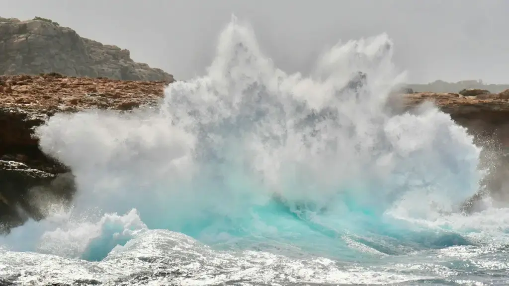 "Sɛba ziida fo dii — wɛnd-pɛrɛ yaa: yelgo n laafi ni Cyprus Lazada creators fo di mobile app installs, wuurna tond yaaré, ka baalga strategie."